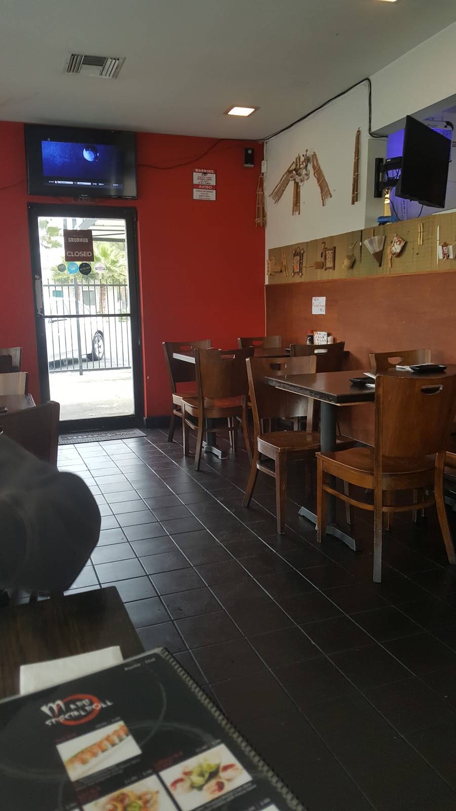 Maru Maki Sushi | restaurant | 745 E Broadway, Long Beach, CA 90802, USA | 5624351847 OR +1 562-435-1847