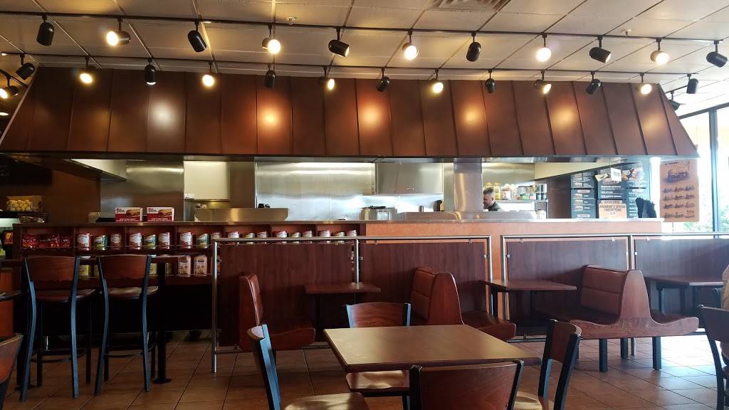 Penn Station East Coast Subs | meal takeaway | 2478 Mountaineer Blvd, South Charleston, WV 25309, USA | 3043437366 OR +1 304-343-7366