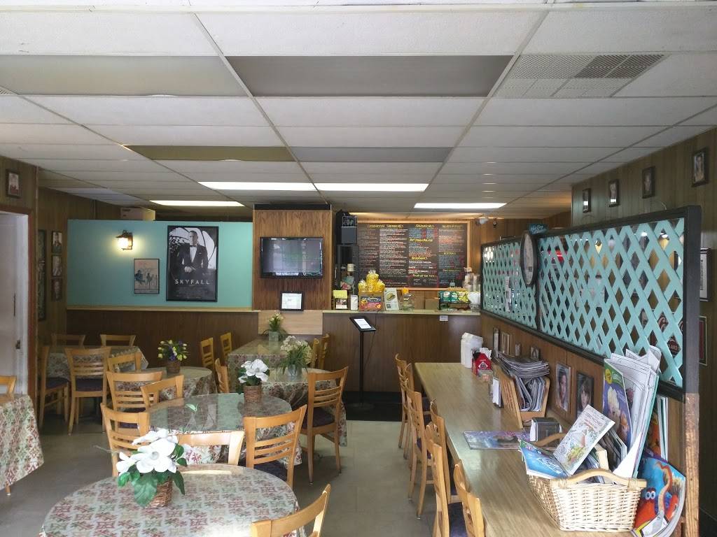 Showtime Eatery | meal takeaway | 114 W Main St, Barrington, IL 60010, USA | 2245172055 OR +1 224-517-2055