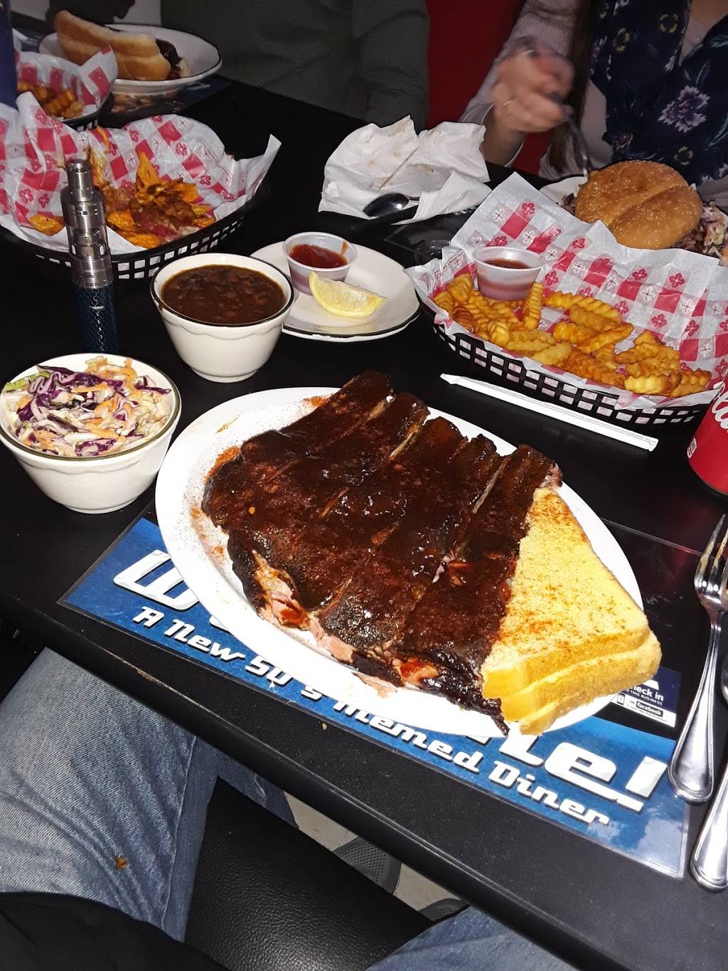 Bel Air BBQ | restaurant | 9 Washington Ave, Endicott, NY 13760, USA | 6079538262 OR +1 607-953-8262