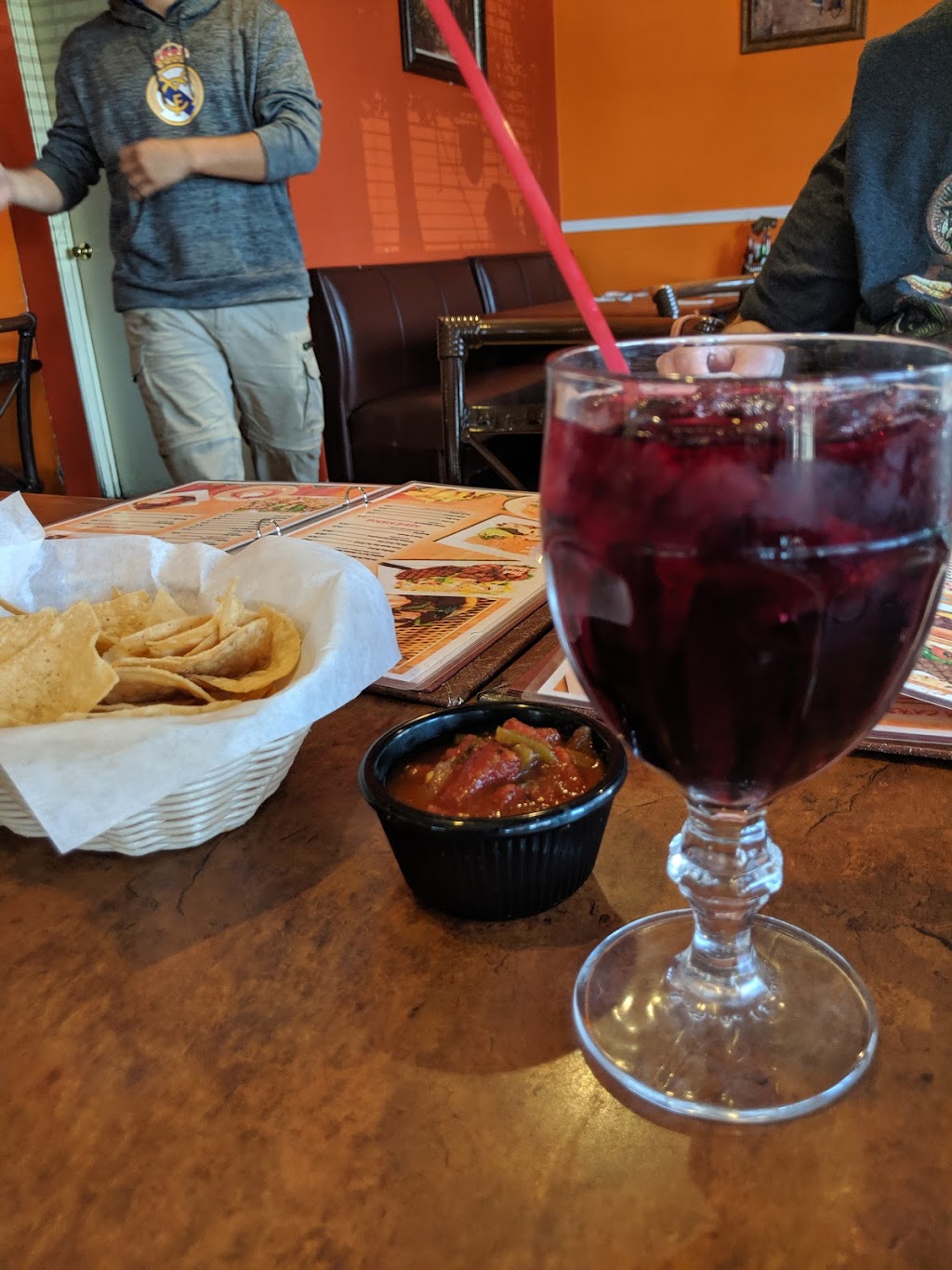 Mi Casita | restaurant | 686 Main St, Chester, CA 96020, USA | 5302581879 OR +1 530-258-1879