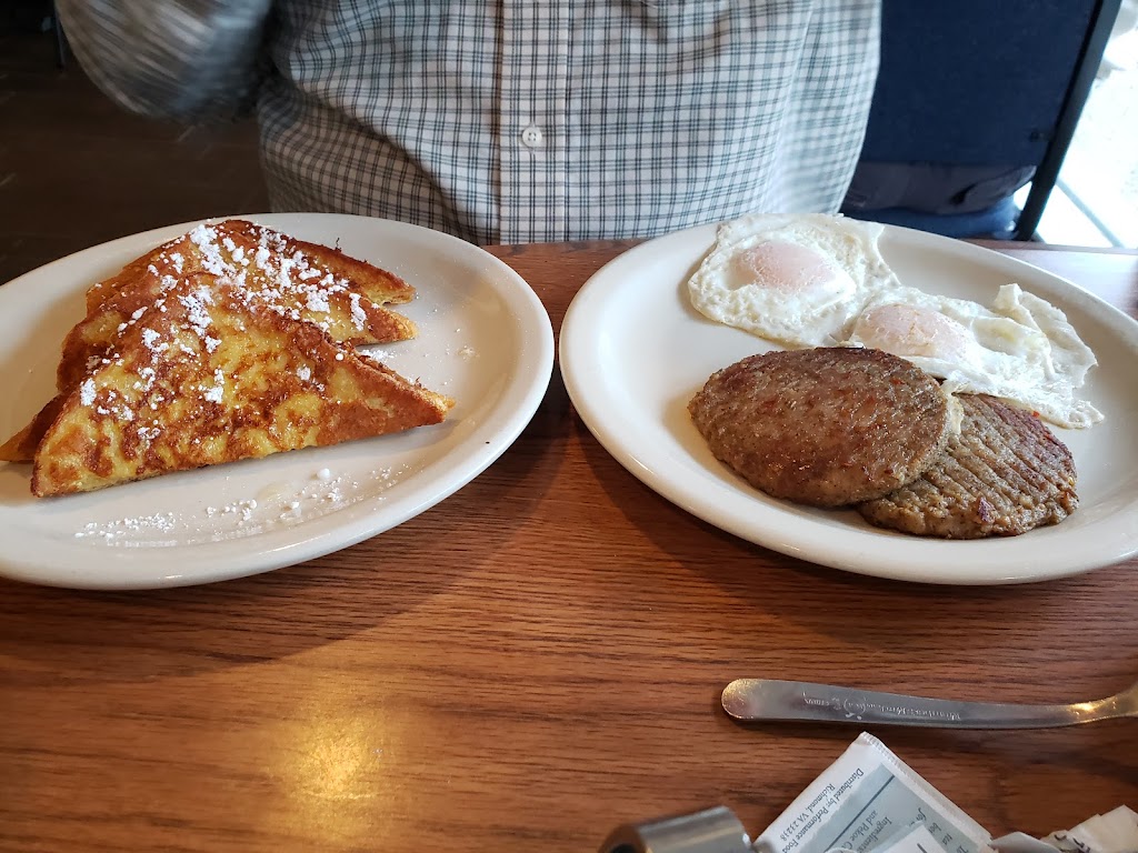 Mulligans on Ponce | restaurant | Leon Drive, 300 Ponce De Leon Dr, Hot Springs Village, AR 71909, USA | 5019221623 OR +1 501-922-1623