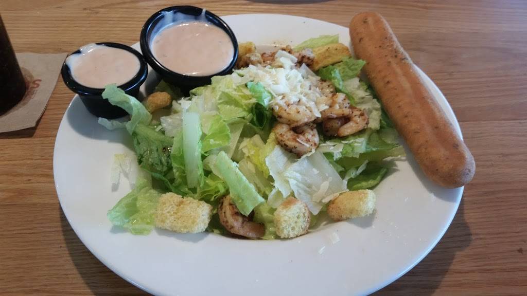 Applebees Grill + Bar | restaurant | 505 Apache Dr, McComb, MS 39648, USA | 6016801520 OR +1 601-680-1520