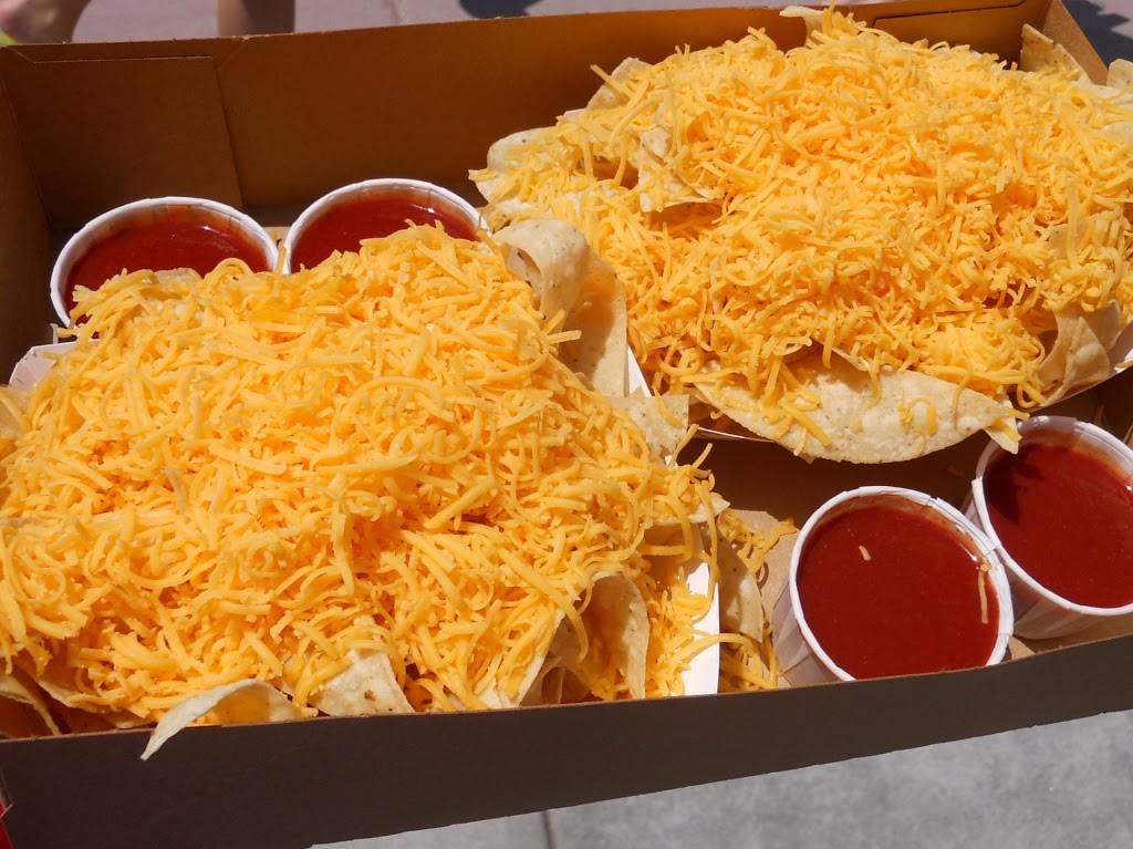 Dwights Beach Concession | restaurant | 201 Pacific Coast Hwy, Huntington Beach, CA 92648, USA | 7145368083 OR +1 714-536-8083