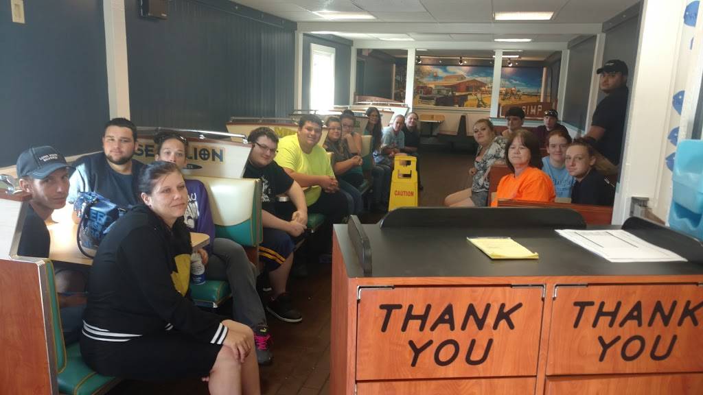 Long John Silvers | restaurant | RR 2 &, Western Ave, Moundsville, WV 26041, USA | 3048100085 OR +1 304-810-0085