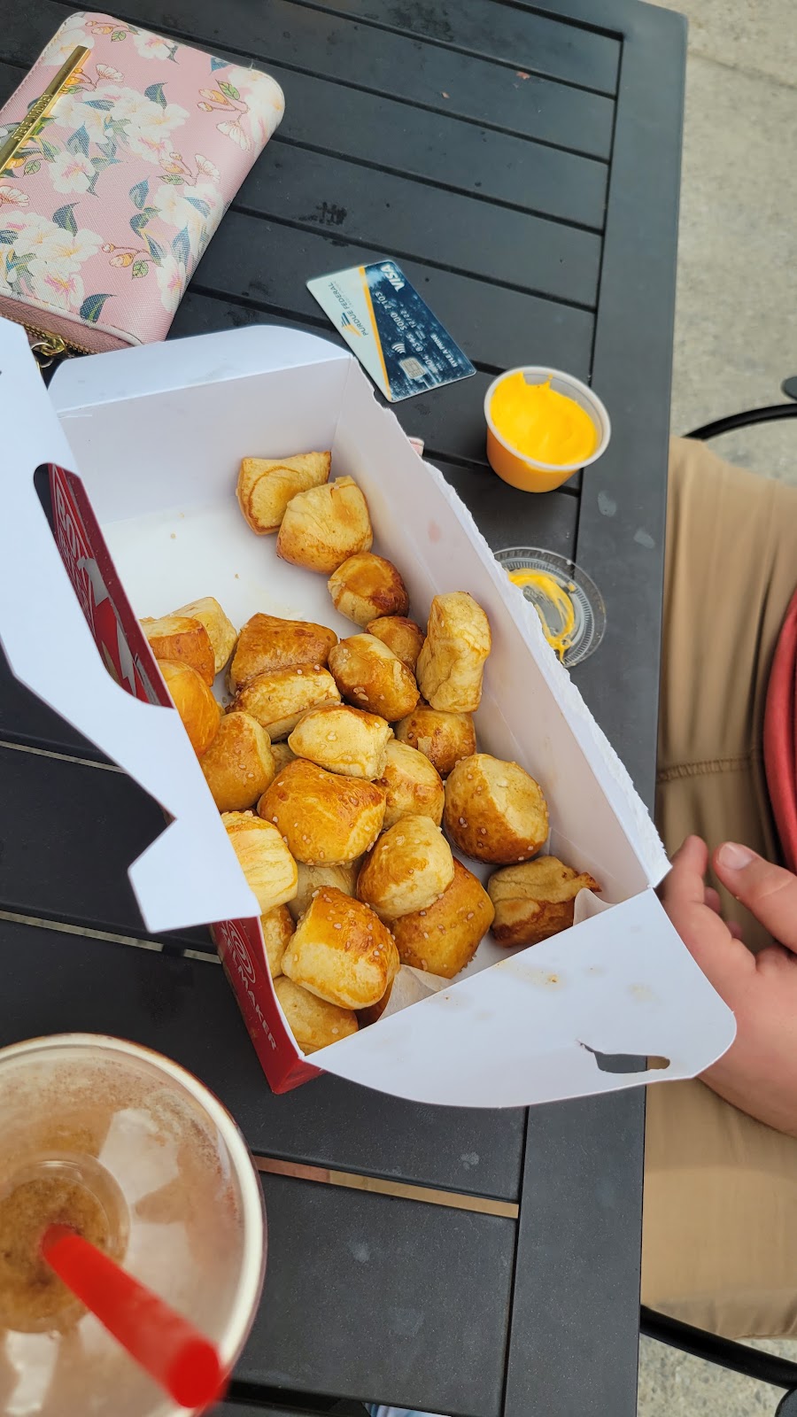 Pretzelmaker | restaurant | 100 Bluefish Dr, Panama City Beach, FL 32413, USA | 8508671120 OR +1 850-867-1120