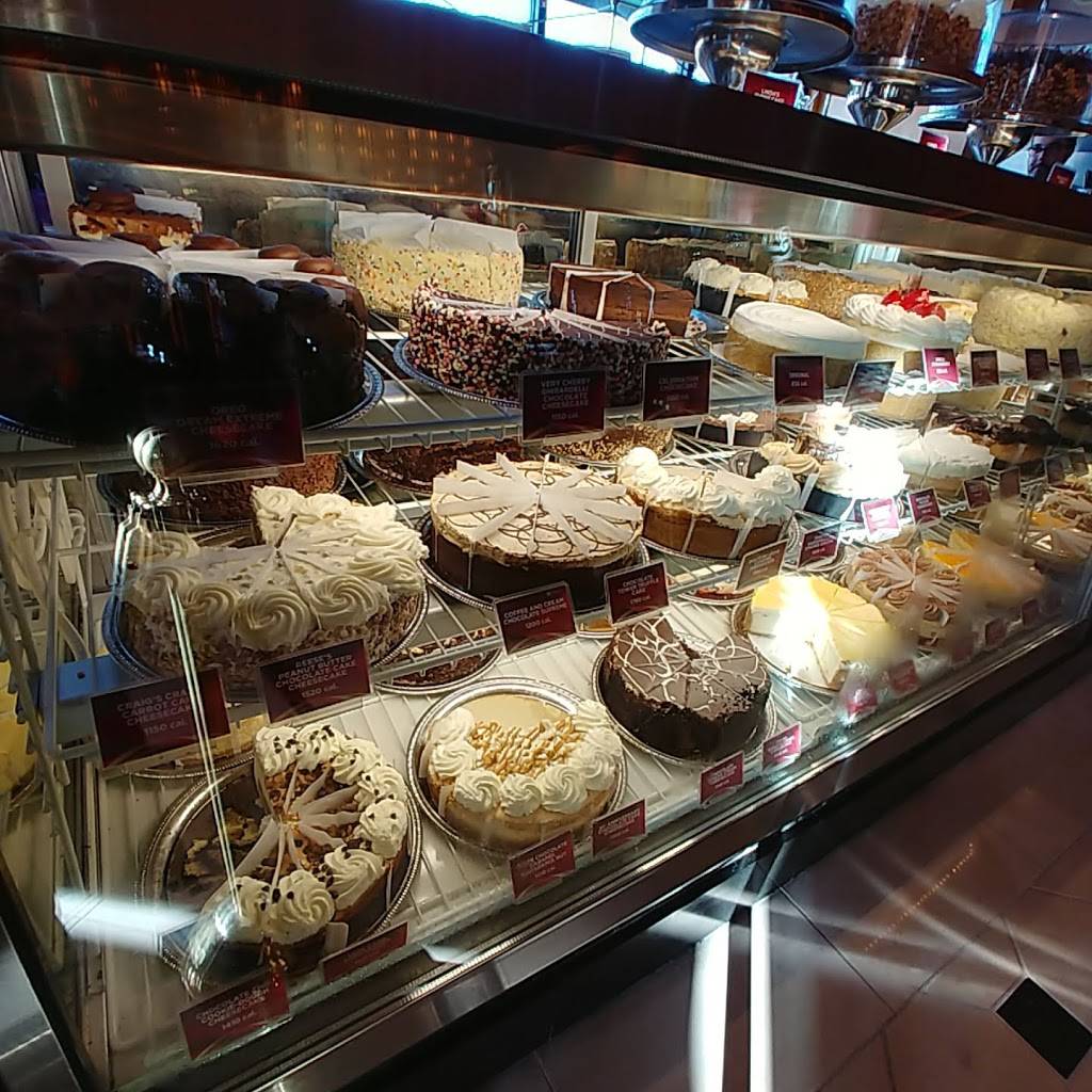 The Cheesecake Factory | restaurant | 2708 Potomac Mills Cir, Woodbridge, VA 22192, USA | 7034908155 OR +1 703-490-8155