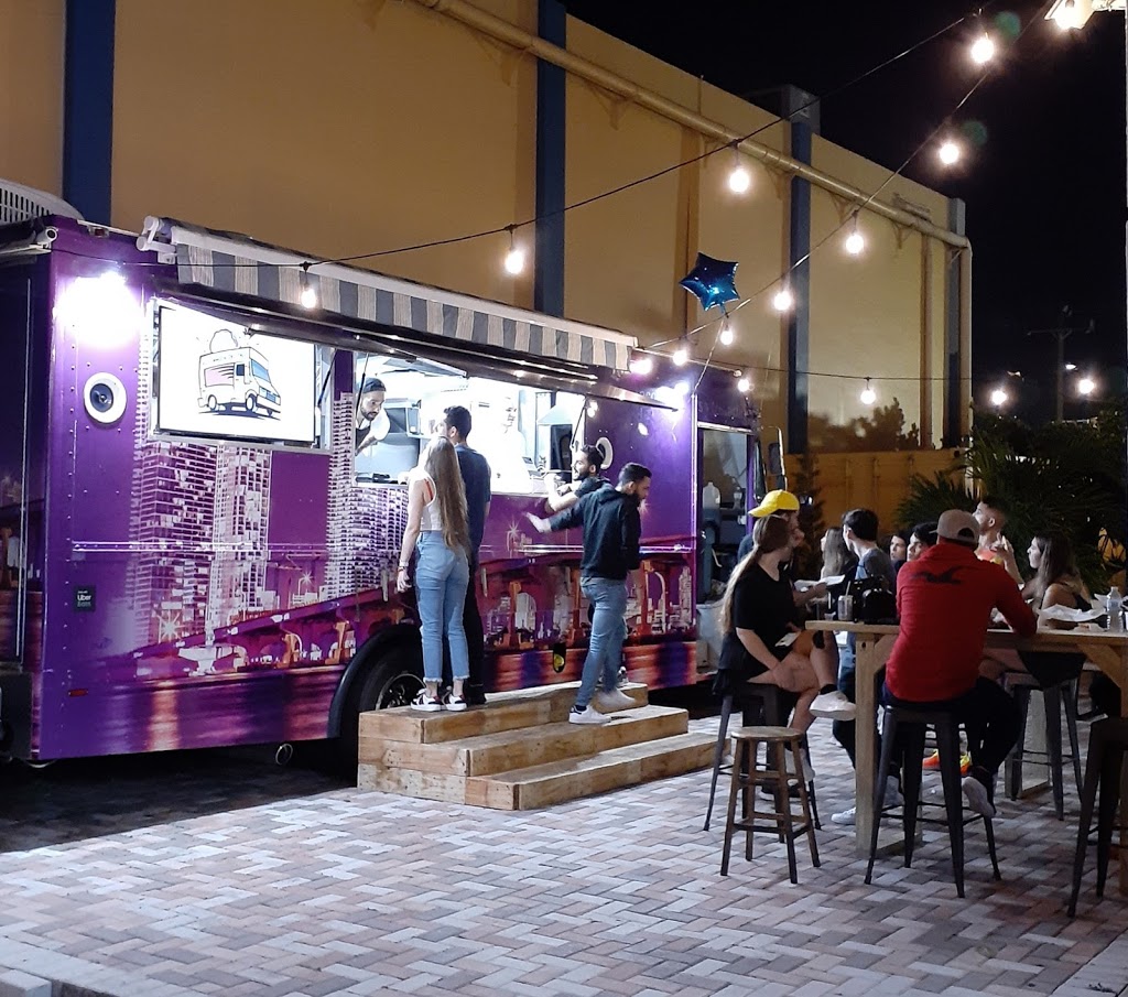 EL CAMION DEL TACO | restaurant | 9201 SW 40th St, Miami, FL 33165, USA | 7867979017 OR +1 786-797-9017