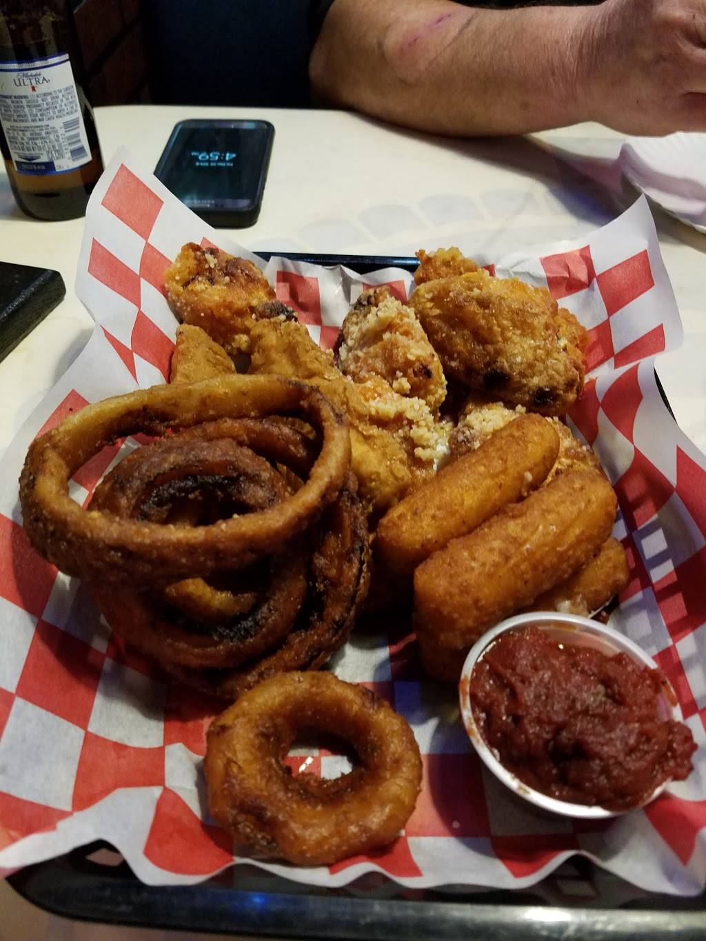 Johnny Joes Sports Bar and Grill | restaurant | 5327 E Trindle Rd, Mechanicsburg, PA 17050, USA | 7177662254 OR +1 717-766-2254