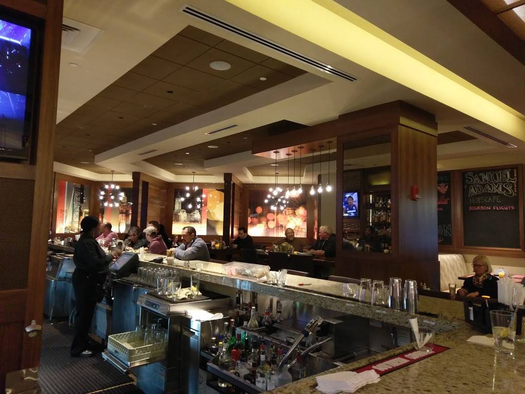 Aviation Grill | restaurant | Terminal B, Arrivals Rd, Philadelphia, PA 19153, USA | 2154929000 OR +1 215-492-9000