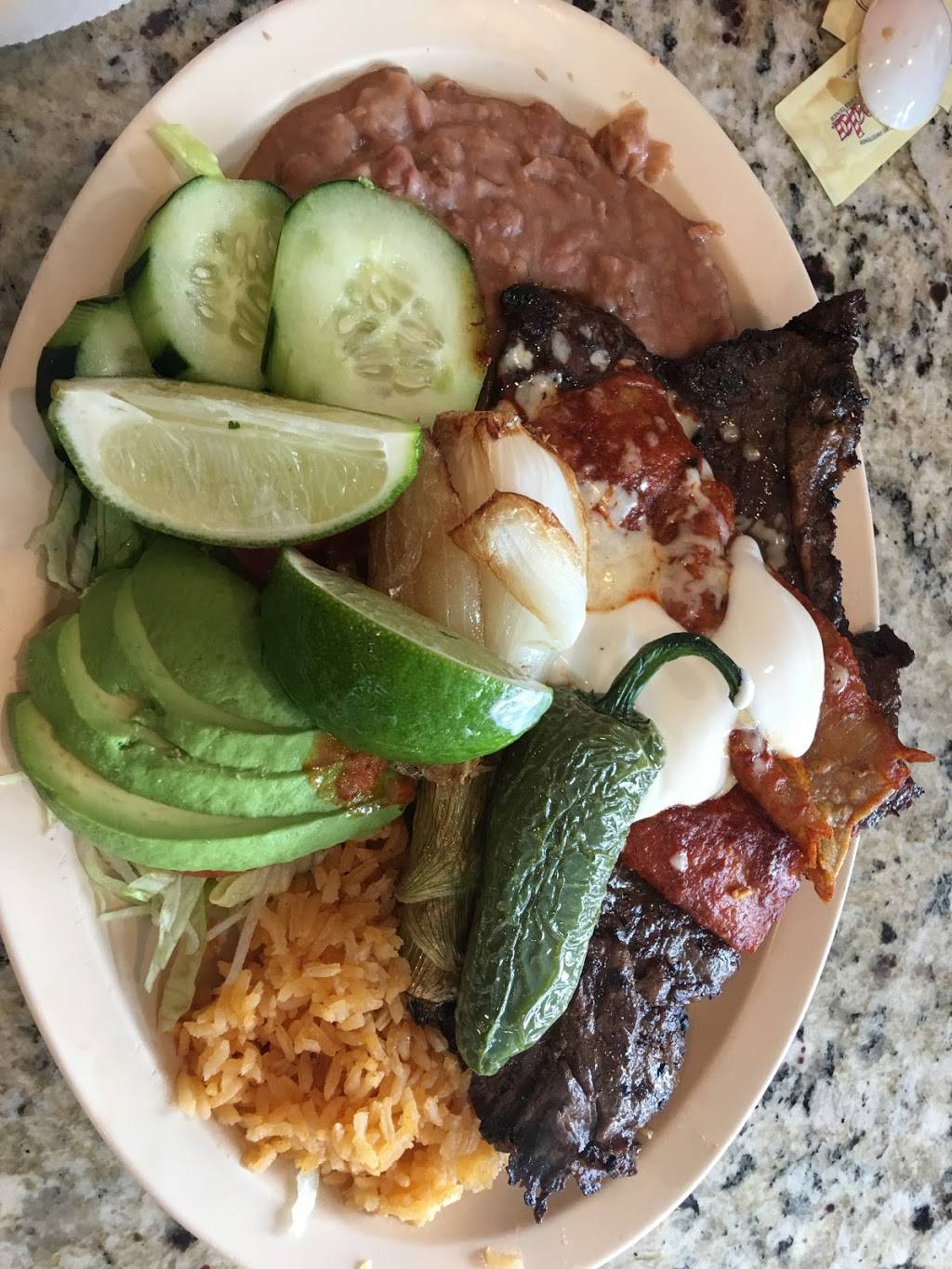 Taquería Maravatio | restaurant | 2618 W 59th St, Chicago, IL 60629, USA | 7734346660 OR +1 773-434-6660