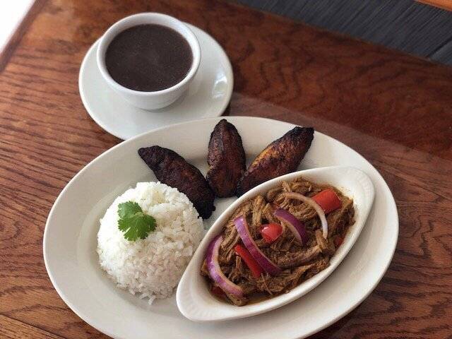 Sazón Cubano | Authentic & Traditional Cuban Food & Grill | restaurant | 5422 W Fullerton Ave, Chicago, IL 60639, USA | 7732373333 OR +1 773-237-3333