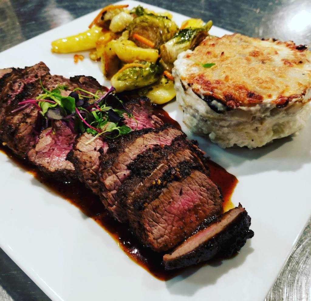 120 Taphouse & Bistro | restaurant | 120 E Michigan Ave, Paw Paw, MI 49079, USA | 2696573654 OR +1 269-657-3654