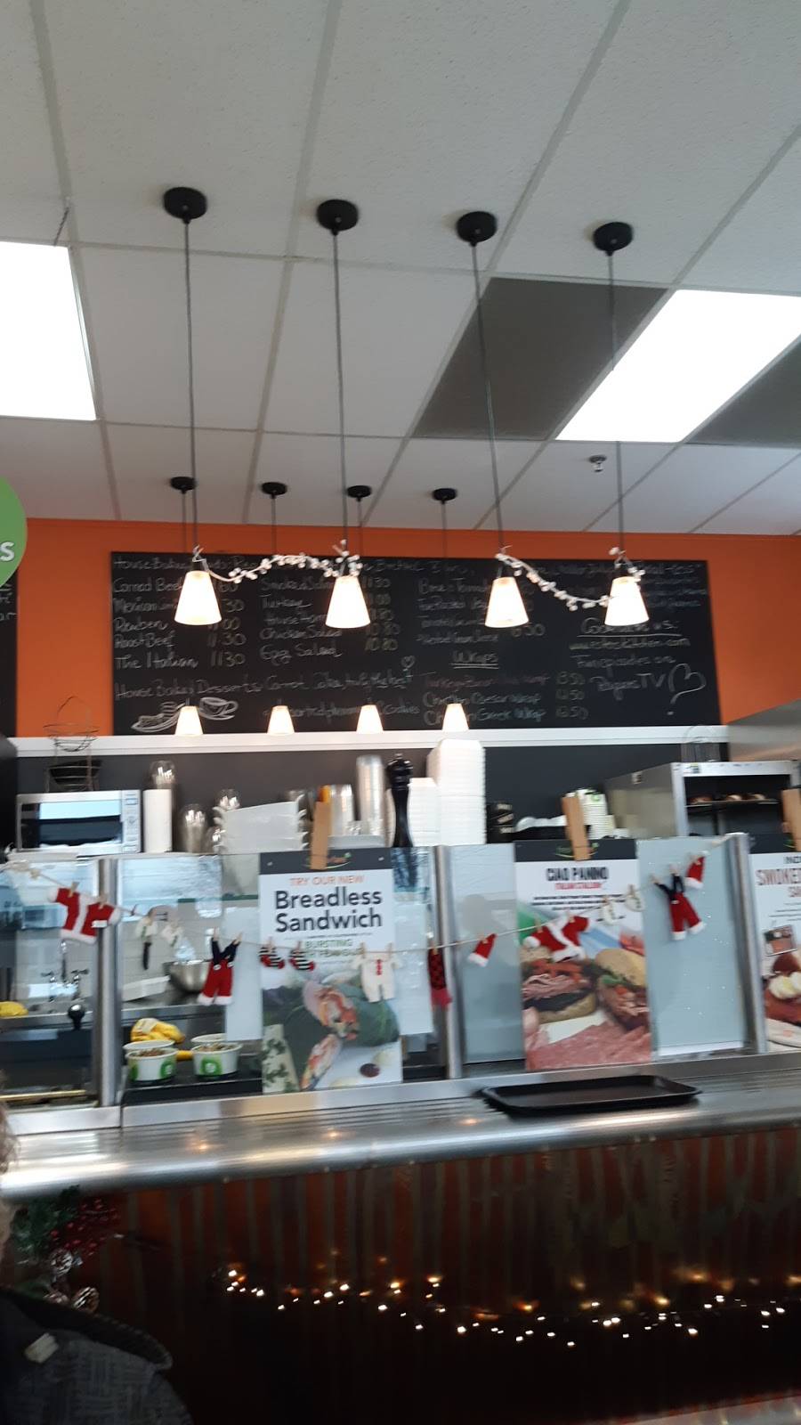 Fresh-A-Fare | restaurant | 530 Welham Rd, Barrie, ON L4N 8Z7, Canada | 7057223787 OR +1 705-722-3787