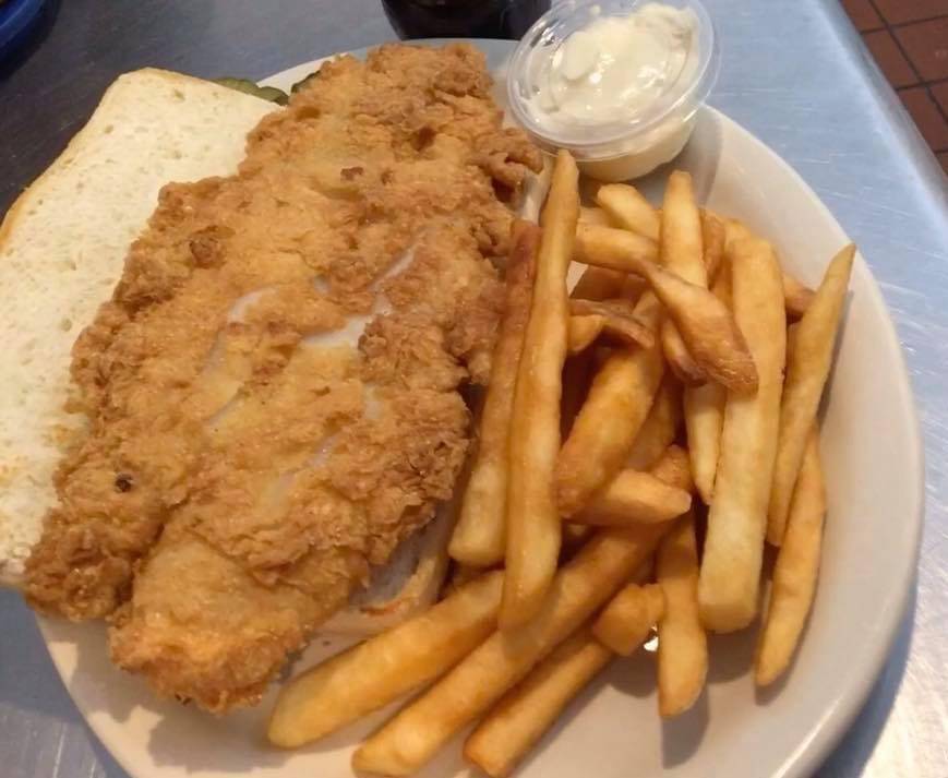 Tonys Cafe Family Restaurant | restaurant | 10600 E 96th St, Fishers, IN 46037, USA | 3177314512 OR +1 317-731-4512