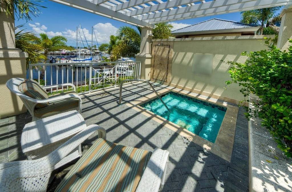 Harborside Suites at Little Harbor | restaurant | 536 Bahia Beach Blvd, Ruskin, FL 33570, USA | 8139226000 OR +1 813-922-6000