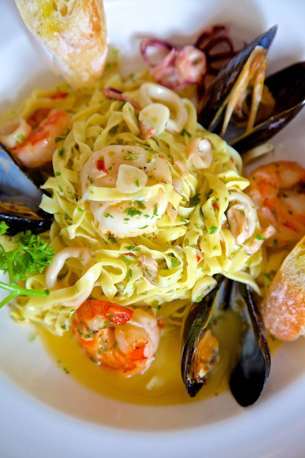 Rustica Ristorante | restaurant | 1573 Boston Post Rd, Milford, CT 06460, USA | 2033014010 OR +1 203-301-4010