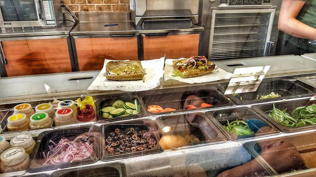 Subway Restaurants | restaurant | 493 S Weber Rd, Bolingbrook, IL 60490, USA | 6306792260 OR +1 630-679-2260