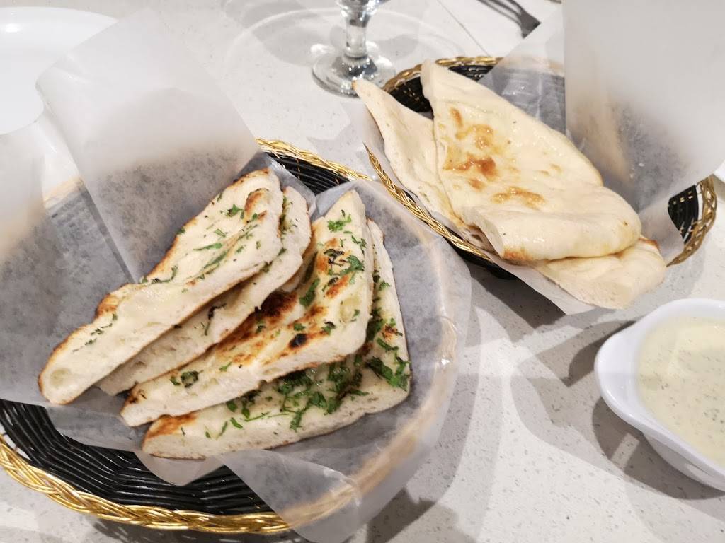 BarBQ Tonite Restaurant | restaurant | 5165 Dixie Rd Unit 5, Mississauga, ON L4W 4G1, Canada | 9052829868 OR +1 905-282-9868