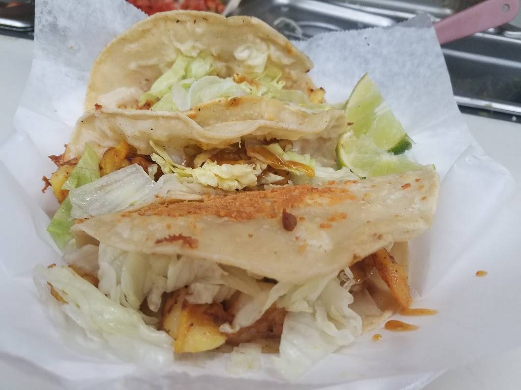 Jarritos Mexican Restaurant | restaurant | 1746 N Texas St, Fairfield, CA 94533, USA | 7074254820 OR +1 707-425-4820