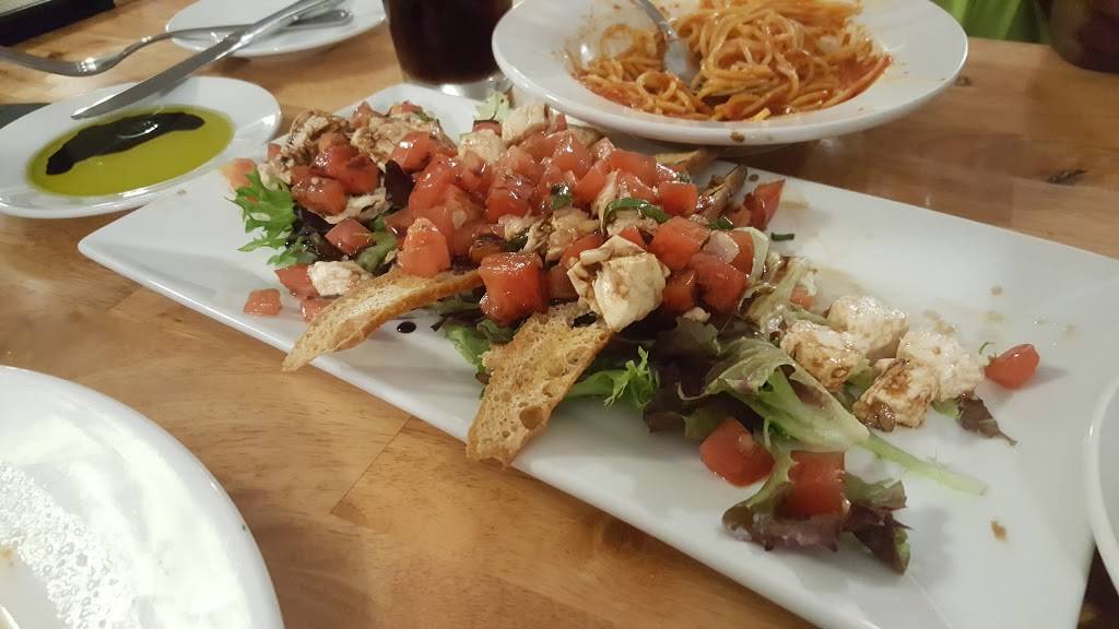 Manninos | restaurant | 3420 Atlantic Ave, Virginia Beach, VA 23451, USA | 7573902580 OR +1 757-390-2580