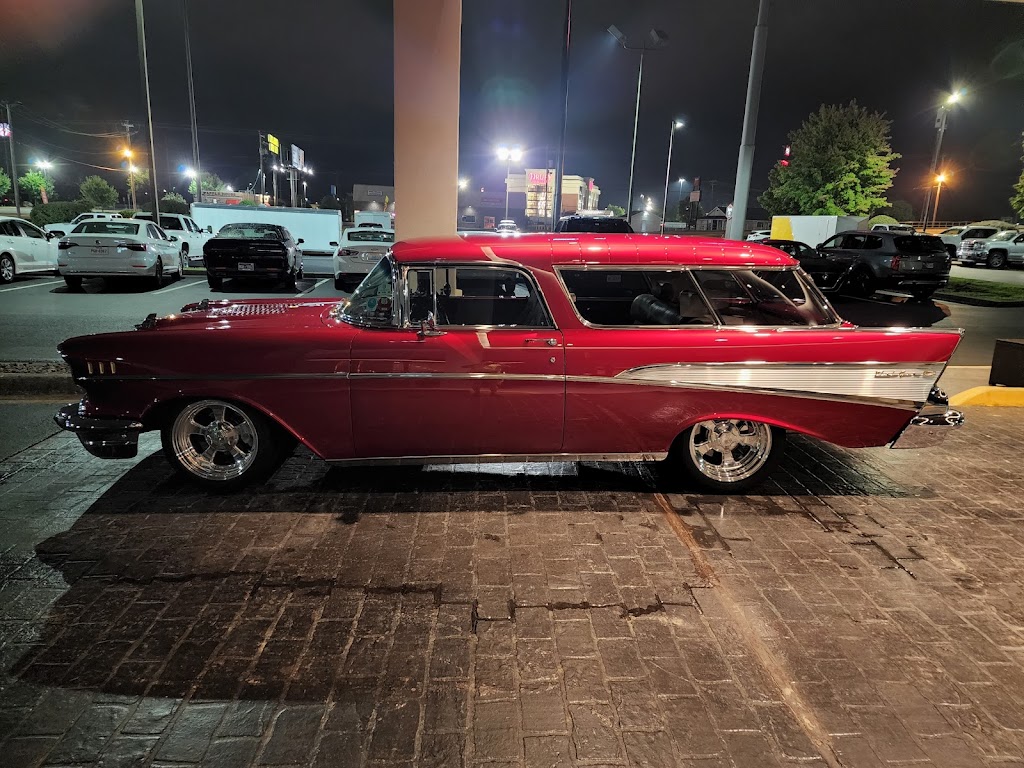 Sonnys BBQ | restaurant | 145 Three Springs Rd, Bowling Green, KY 42104, USA | 2702327360 OR +1 270-232-7360