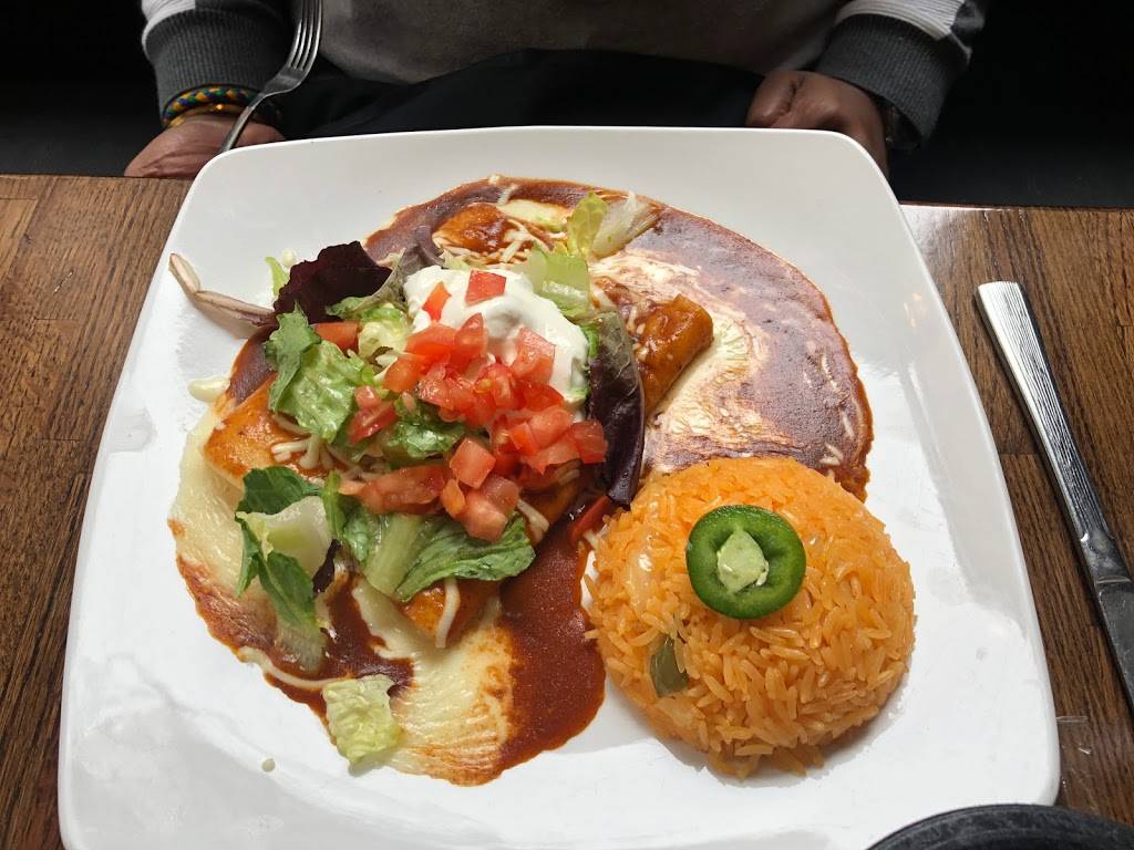 Chicanos Cocina Bar & Grill | restaurant | 523 E Main St, Richmond, VA 23219, USA | 8046440740 OR +1 804-644-0740