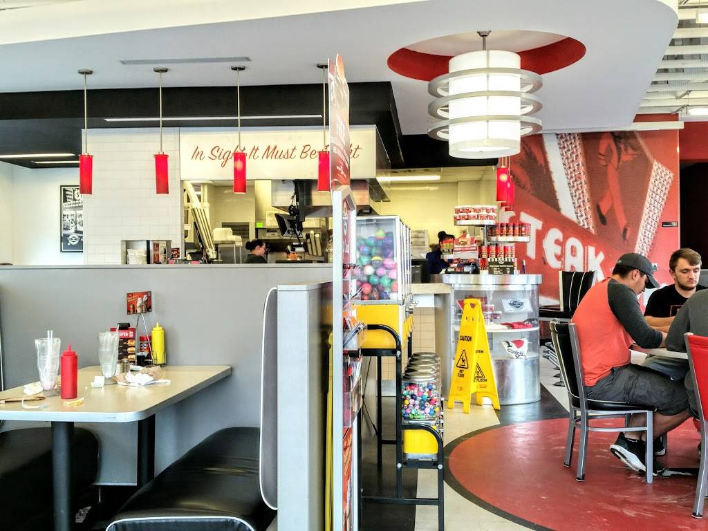 Steak n Shake | restaurant | 210 Cassidy Blvd, Pikeville, KY 41501, USA | 6065093663 OR +1 606-509-3663