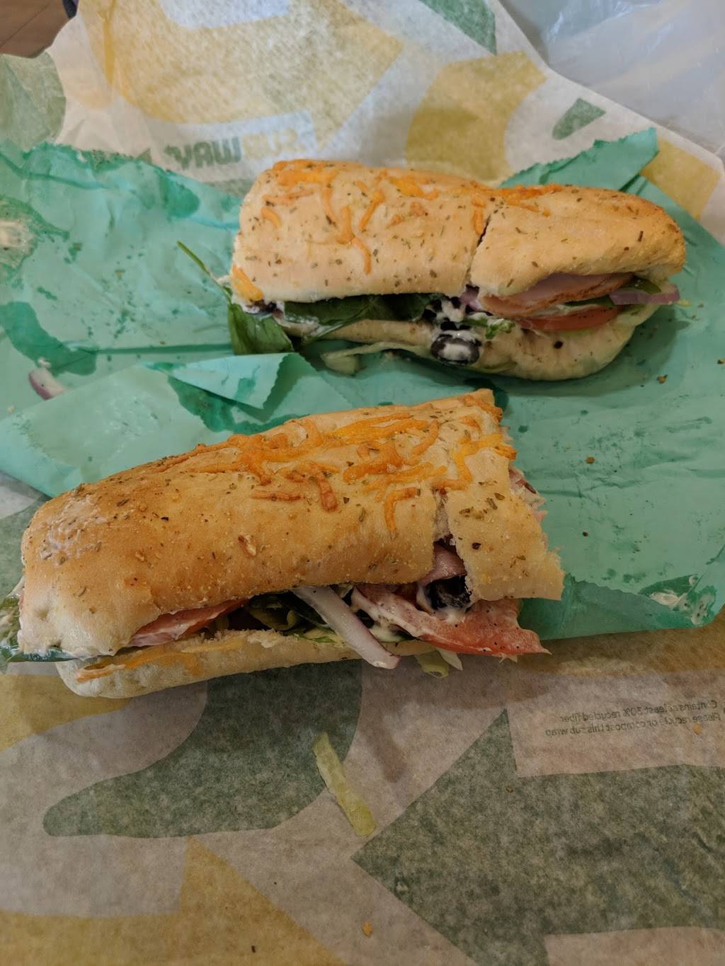 Subway Restaurants | restaurant | 2011 Allouez Ave, Allouez, WI 54301, USA | 9209650198 OR +1 920-965-0198