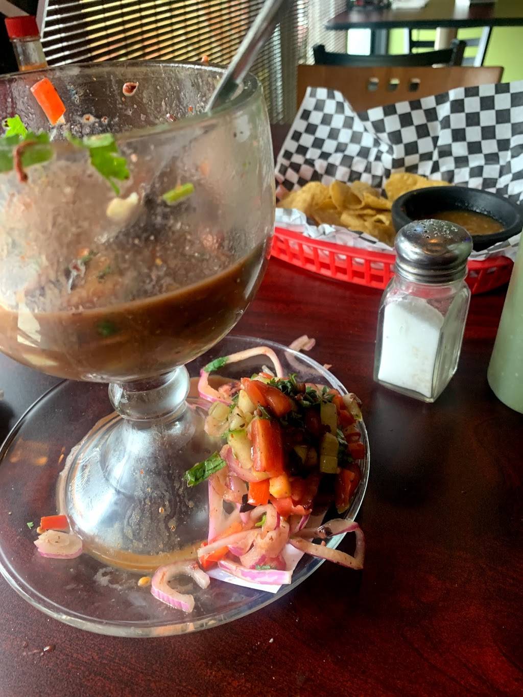 Aca Las Tortas Lynnwood | restaurant | 3625 148th St SW #104, Lynnwood, WA 98087, USA | 4252458417 OR +1 425-245-8417