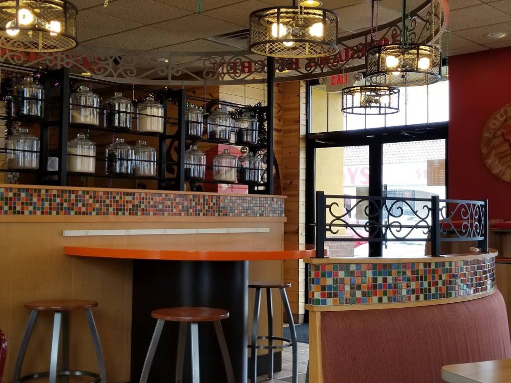 Popeyes Louisiana Kitchen | restaurant | 846 SE Military Dr, San Antonio, TX 78214, USA | 2109221662 OR +1 210-922-1662