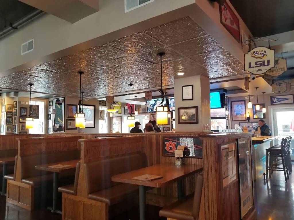 Macados | restaurant | 121 N Loudoun St, Winchester, VA 22601, USA | 5403237162 OR +1 540-323-7162