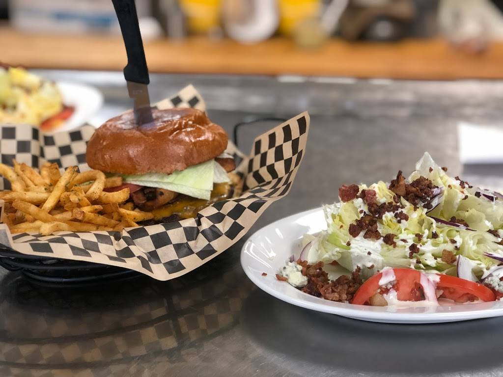 Nevada County Pastimes | restaurant | 2072 Nevada City Hwy, Grass Valley, CA 95945, USA | 5304775673 OR +1 530-477-5673