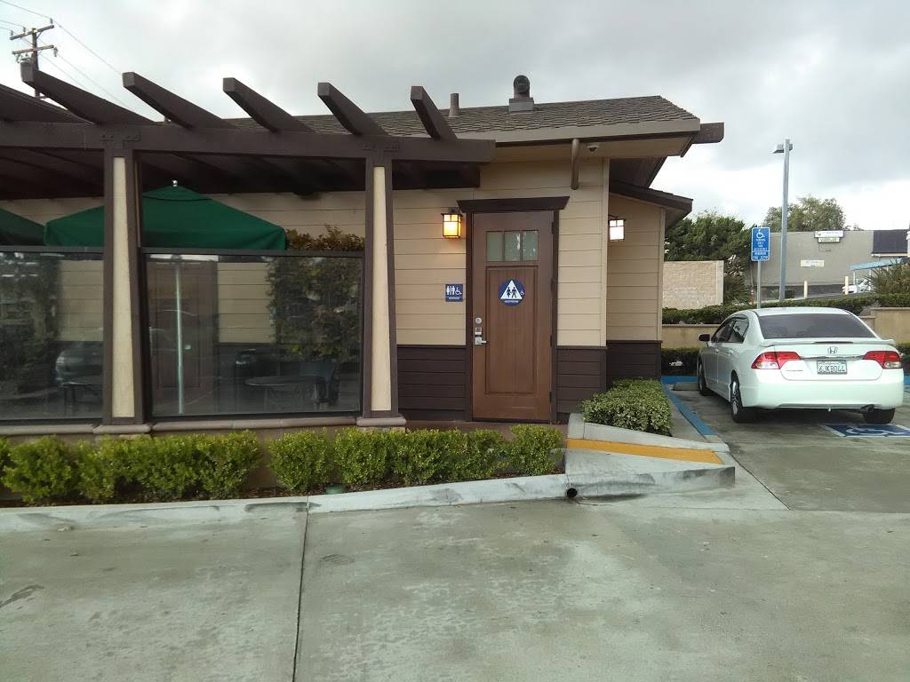 Starbucks | cafe | 10737 Beverly Blvd, Whittier, CA 90601, USA | 5624630192 OR +1 562-463-0192