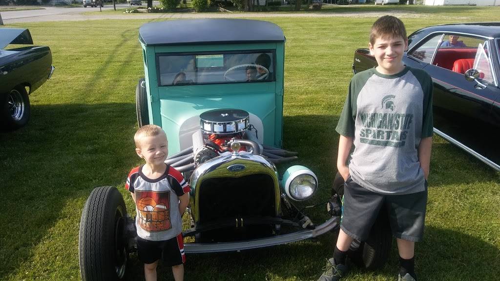 Blue Streak Snac Shop | restaurant | 3195 Lewis Ave, Ida, MI 48140, USA | 7342692430 OR +1 734-269-2430