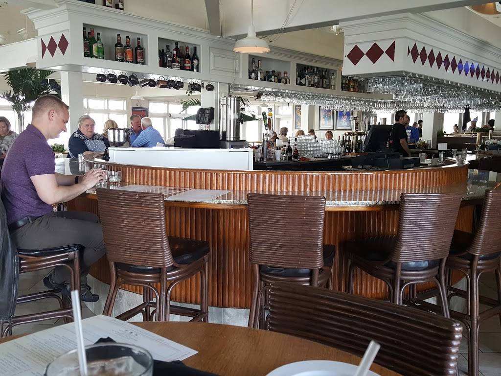 Ricks Cafe Boatyard | restaurant | 4050 Dandy Trail, Indianapolis, IN 46254, USA | 3172909300 OR +1 317-290-9300