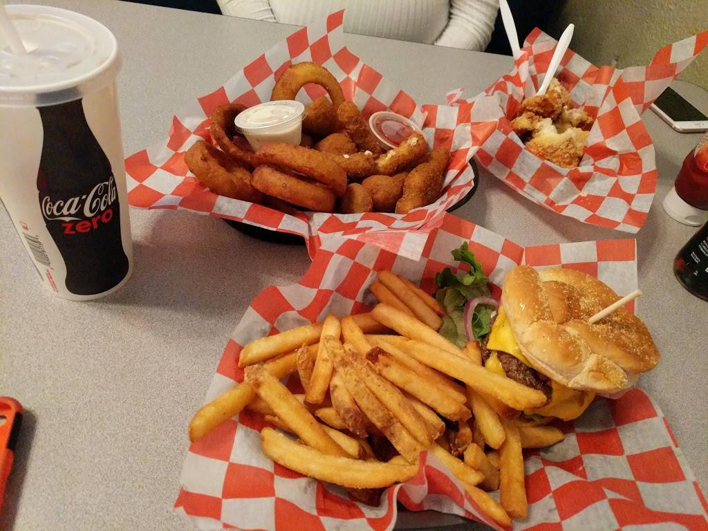 Flippin Jimmys | restaurant | 118 W North St, Fostoria, OH 44830, USA | 4197017062 OR +1 419-701-7062