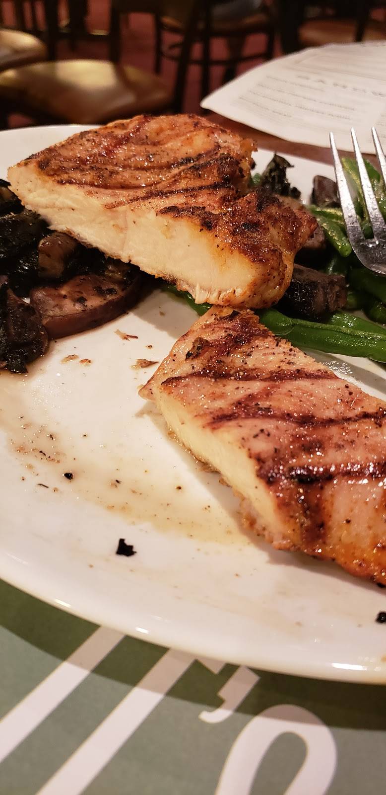 Village Pub | restaurant | 10900 S Eastern Ave, Henderson, NV 89052, USA | 7022160850 OR +1 702-216-0850