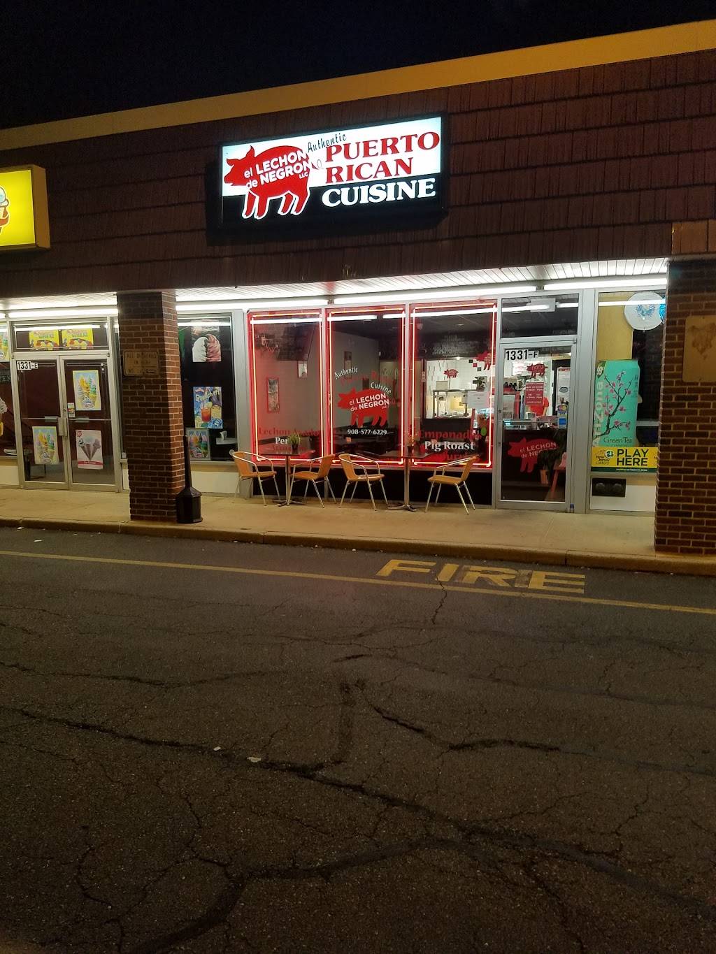 El Lechon de Negron | restaurant | 1331 Magie Ave, Union, NJ 07083, USA | 9085776229 OR +1 908-577-6229