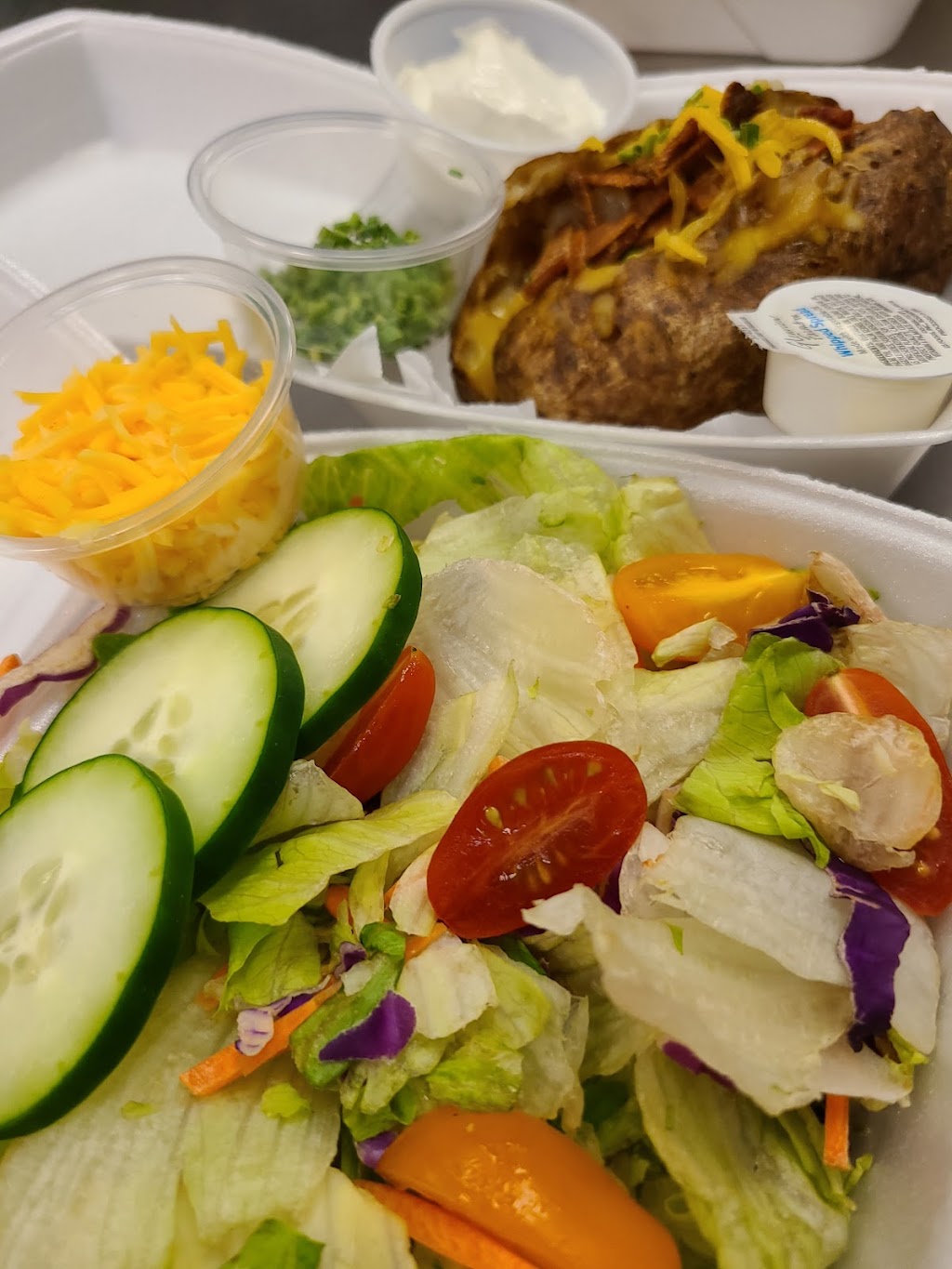 The Capital City Cafe | restaurant | Jefferson Square, 1801 Main St Suite 6, Columbia, SC 29201, USA | 8034973883 OR +1 803-497-3883