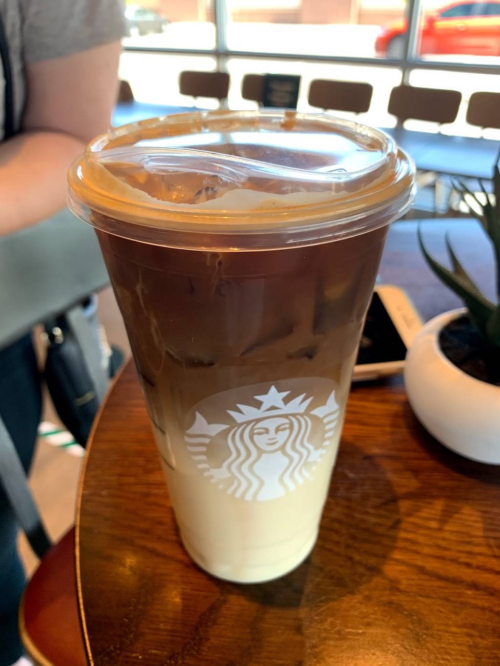 Starbucks | cafe | 11703 E Arapahoe Rd, Centennial, CO 80112, USA | 3037688272 OR +1 303-768-8272