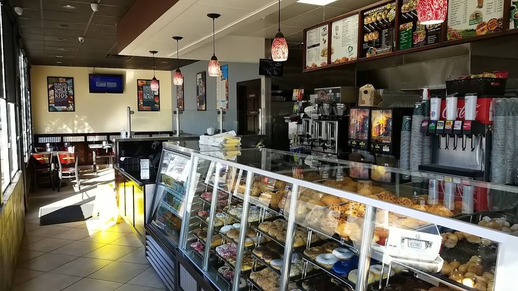 Yum Yum Donuts | cafe | 1976 La Cienega Blvd, Los Angeles, CA 90034, USA | 3108366061 OR +1 310-836-6061