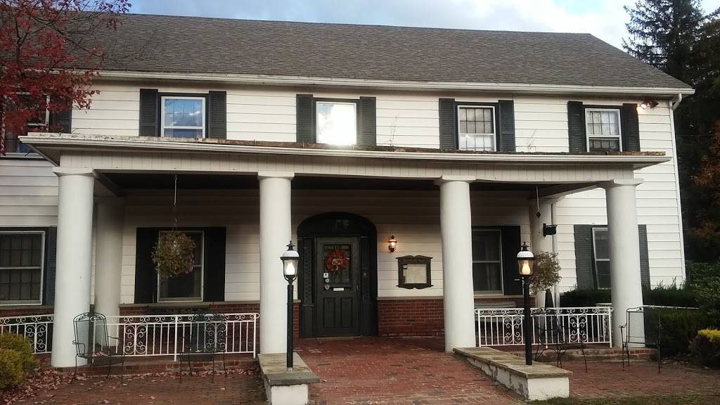 Bear Creek Inne | restaurant | 5501 Bear Creek Blvd, Bear Creek Village, PA 18602, USA | 5704729045 OR +1 570-472-9045