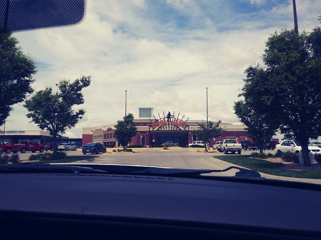 Boot Hill Casino & Resort | meal takeaway | 4000 W Comanche St, Dodge City, KS 67801, USA | 6206827777 OR +1 620-682-7777