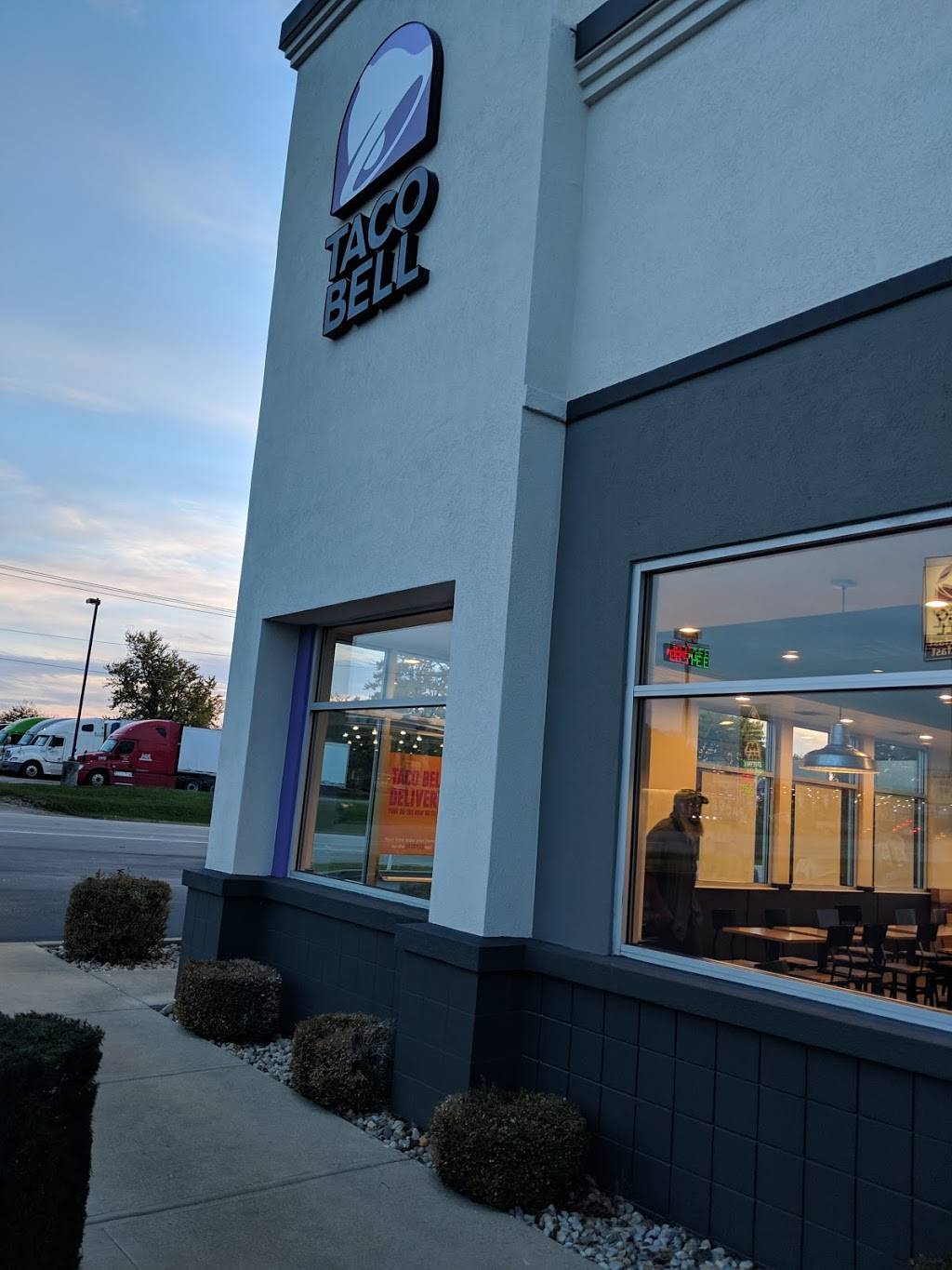 Taco Bell | meal takeaway | 6265 E 500 S, Gas City, IN 46933, USA | 7656741574 OR +1 765-674-1574