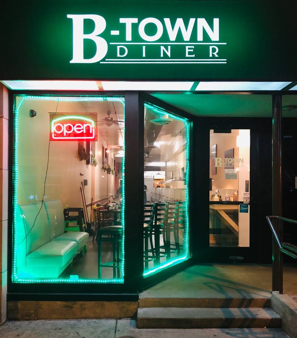 B Town Diner | restaurant | 211 N Walnut St, Bloomington, IN 47404, USA | 8128220300 OR +1 812-822-0300
