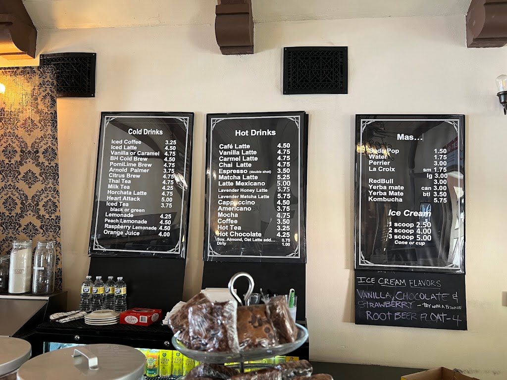 Slc Boat House Bistro | cafe | 751 Echo Park Ave, Los Angeles, CA 90026, USA | 2133022712 OR +1 213-302-2712