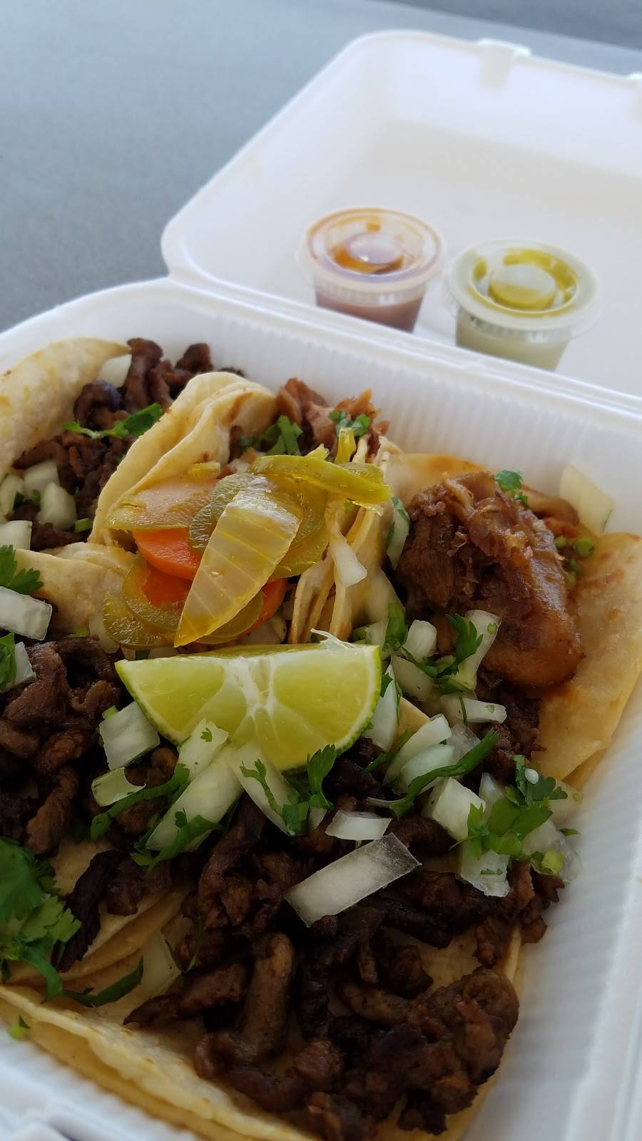 El Taco express #1 10th St | restaurant | 4912 NW 10th St, Oklahoma City, OK 73127, USA | 4058897117 OR +1 405-889-7117