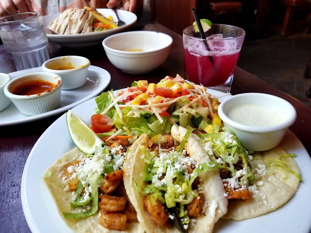 Consuelo Mexican Bistro | restaurant | 337 Santana Row #1125, San Jose, CA 95128, USA | 4082607082 OR +1 408-260-7082