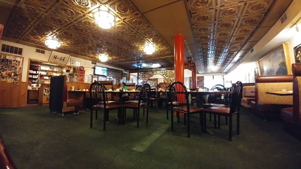 Yen Ching Restaurant | restaurant | 810 W Lincoln Hwy, DeKalb, IL 60115, USA | 8157582007 OR +1 815-758-2007